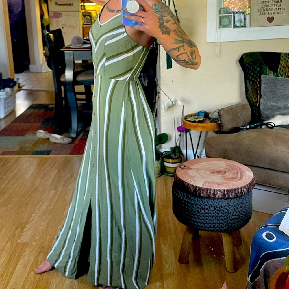 Green and white Max sundress size S